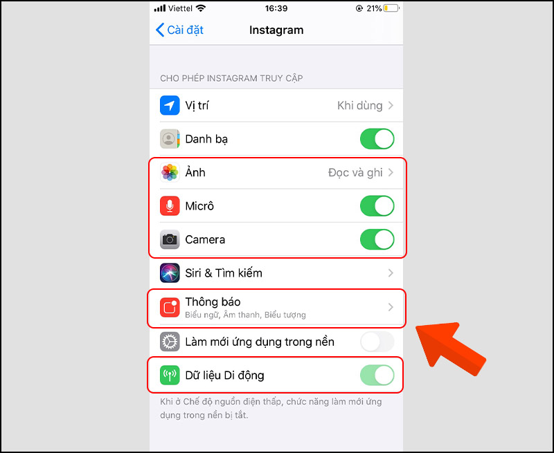 Gạt sang phải để mở các quyền: Ảnh, Micro, Camera, Thông báo, Dữ liệu di động.